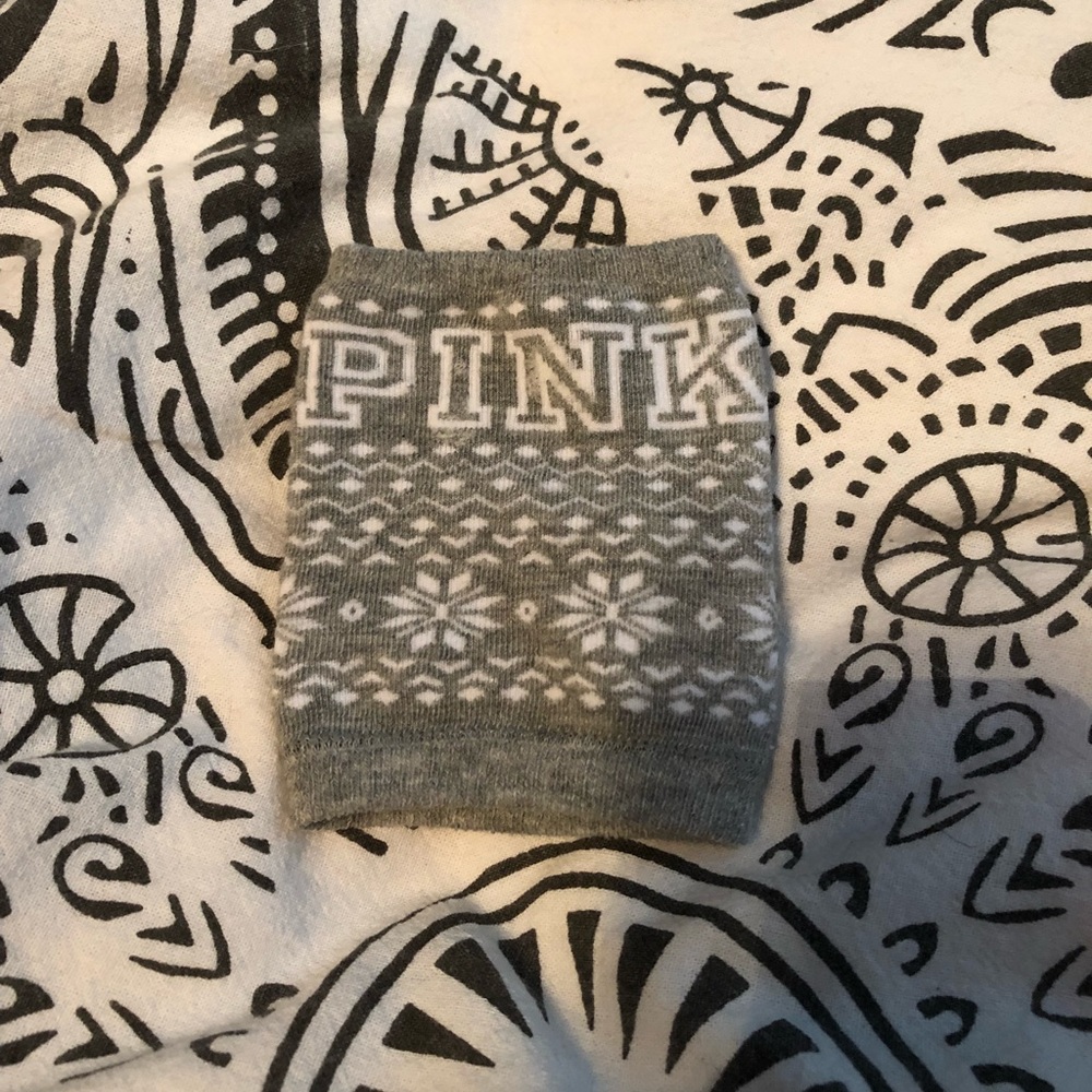 FREE Victoria’s Secret sweat or bottle band